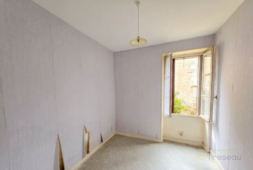 vente Maison La Trimouille - Photo 7