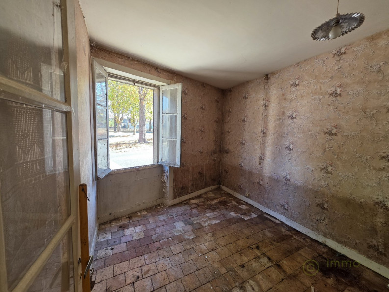 vente Maison La Trimouille - Photo 10