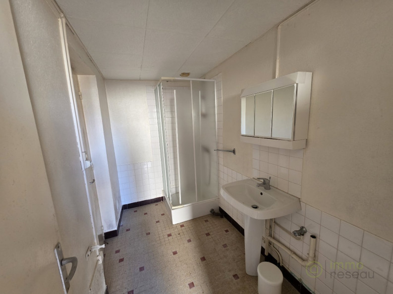 vente Maison La Trimouille - Photo 10