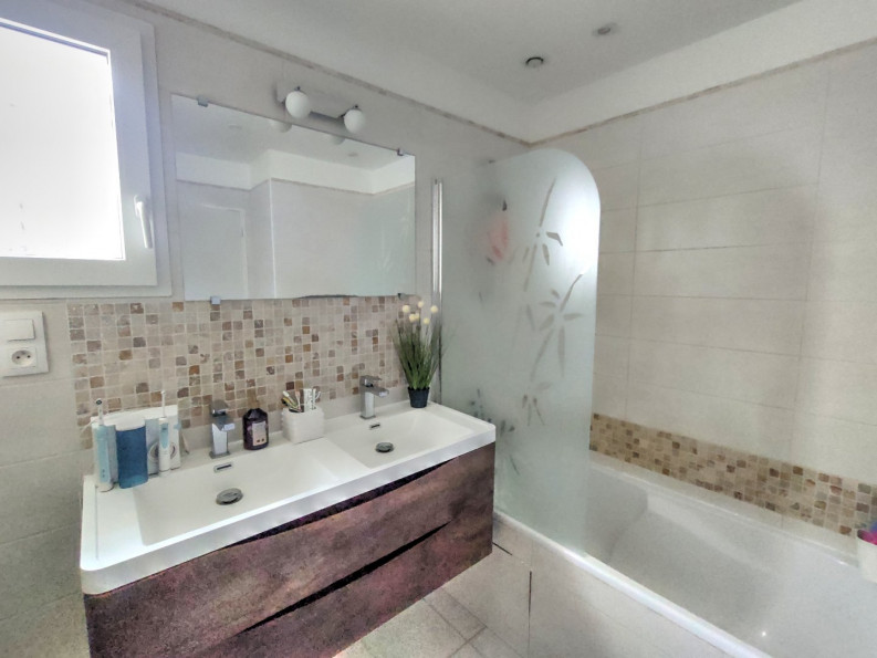 vente Maison Rocbaron - Photo 7