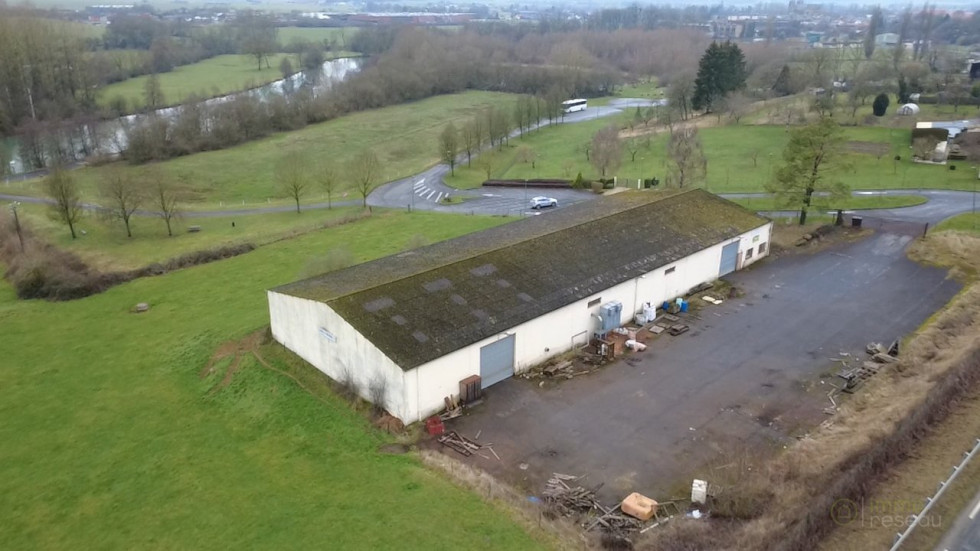 vente Bâtiment Mouzon - Photo 2