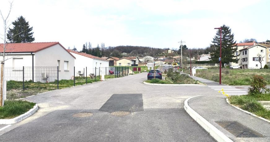 vente Terrain Saint Uze