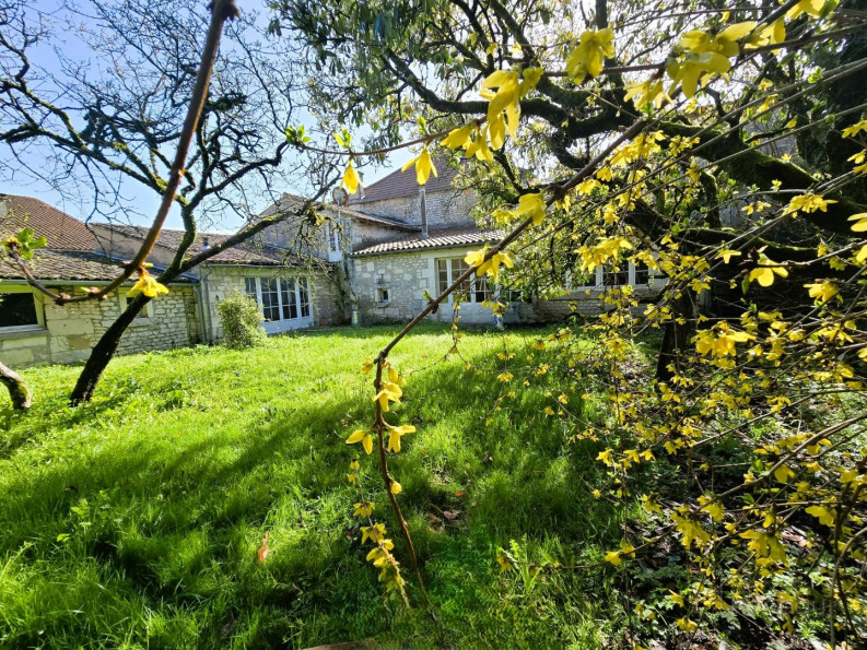 vente Maison Saint Dizant Du Gua - Photo 7