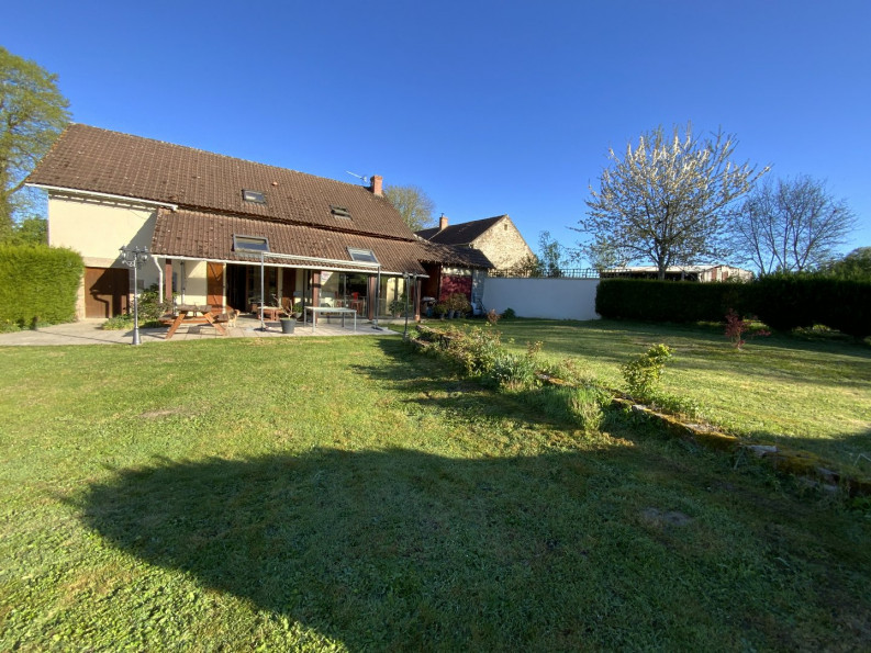 vente Maison Nouziers - Photo 1