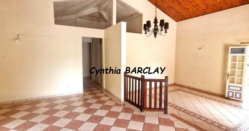 vente Maison de campagne Le Lamentin