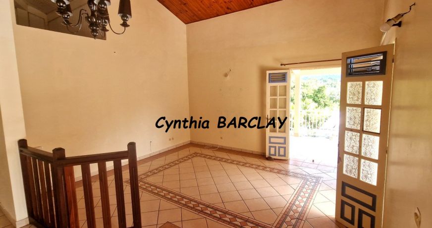 vente Maison de campagne Le Lamentin