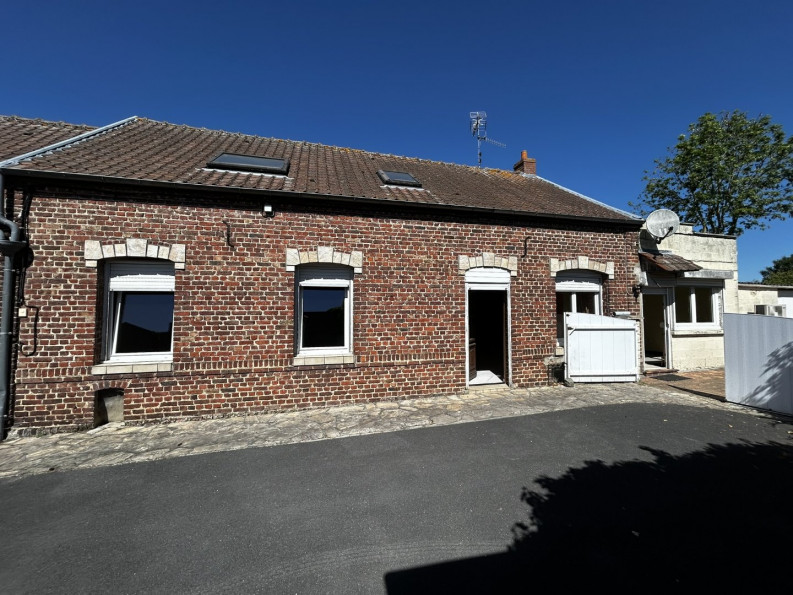 vente Maison et dépendances Awoingt - Photo 1