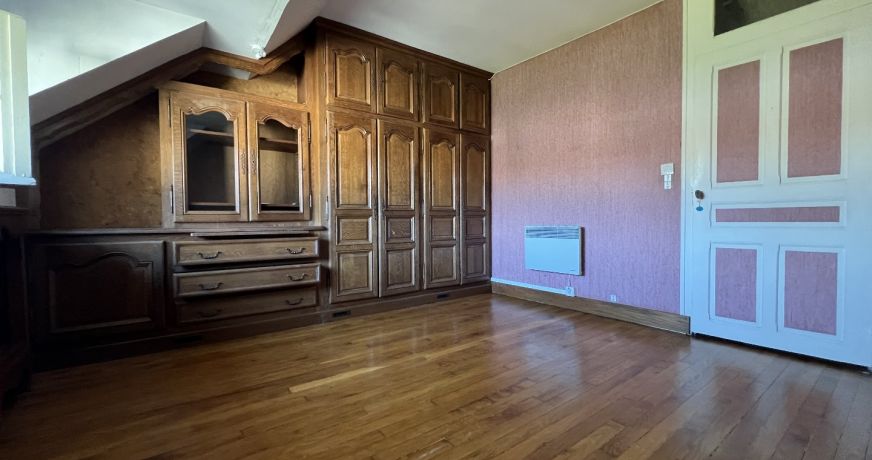 vente Maison Thiers Sur Theve