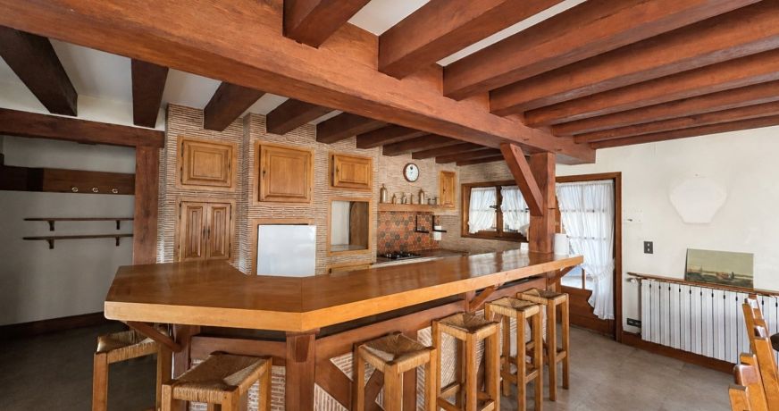 vente Maison Thiers Sur Theve