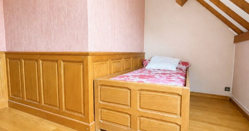 vente Maison Thiers Sur Theve