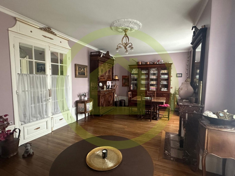 vente Maison bourgeoise Chateau Thierry - Photo 1