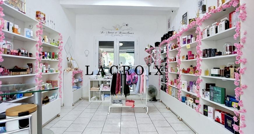 vente Local commercial Carpentras