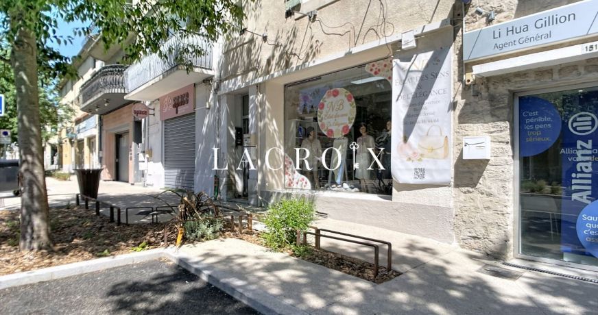 vente Local commercial Carpentras