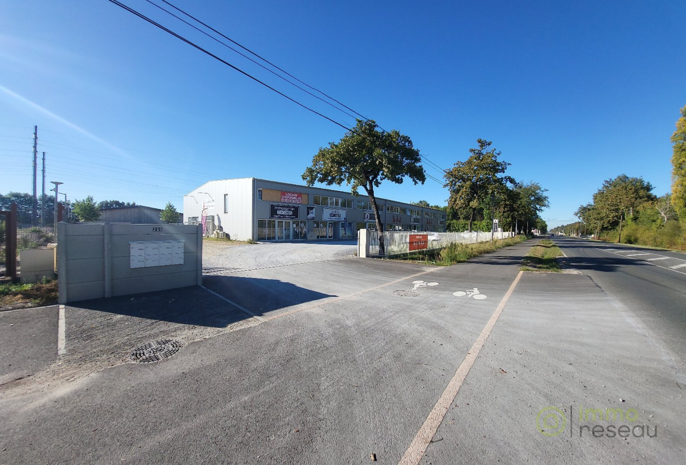 location Entrepots et bureaux Biganos - Photo 1