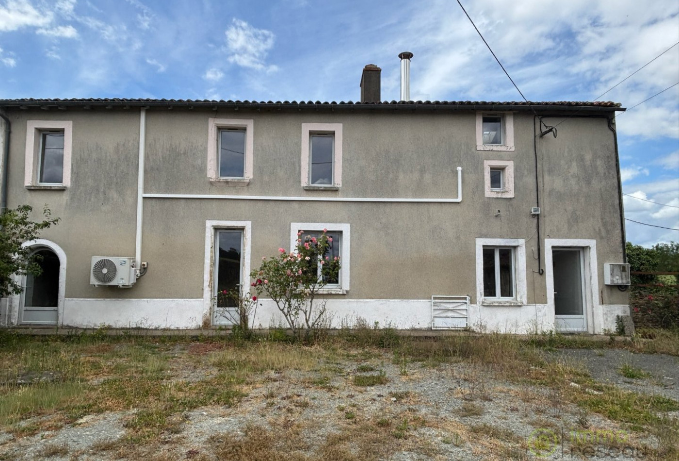 vente Maison Fenioux - Photo 1