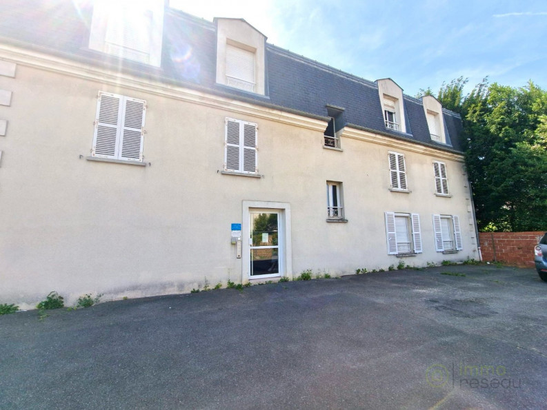 vente Local commercial Ozoir La Ferriere - Photo 2