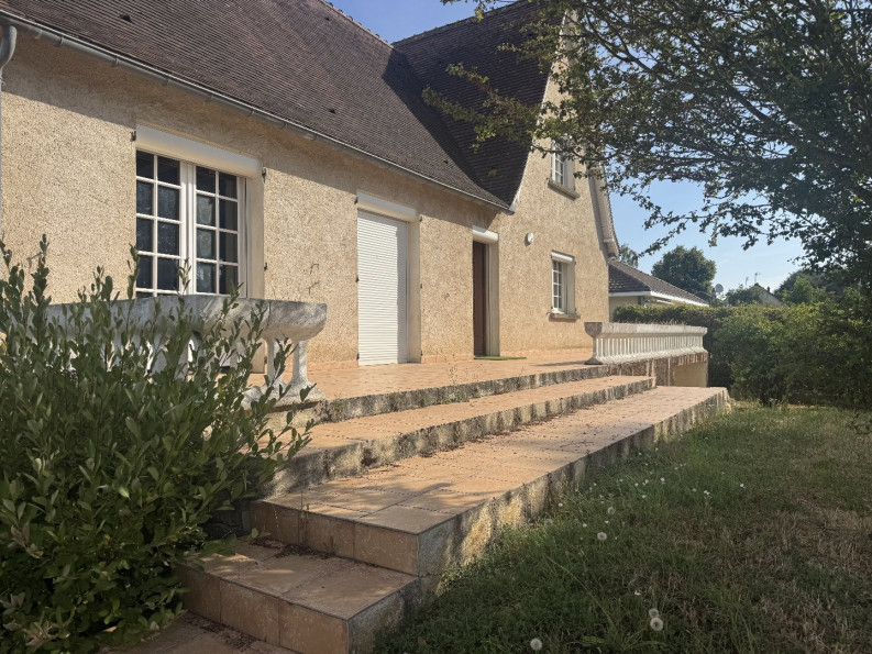 vente Maison Le Blanc - Photo 1