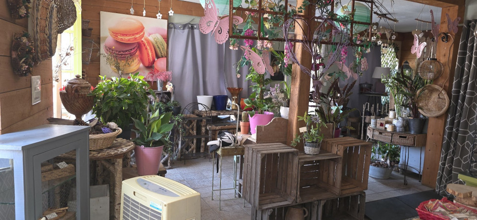 vente Local commercial Cluis - Photo 3