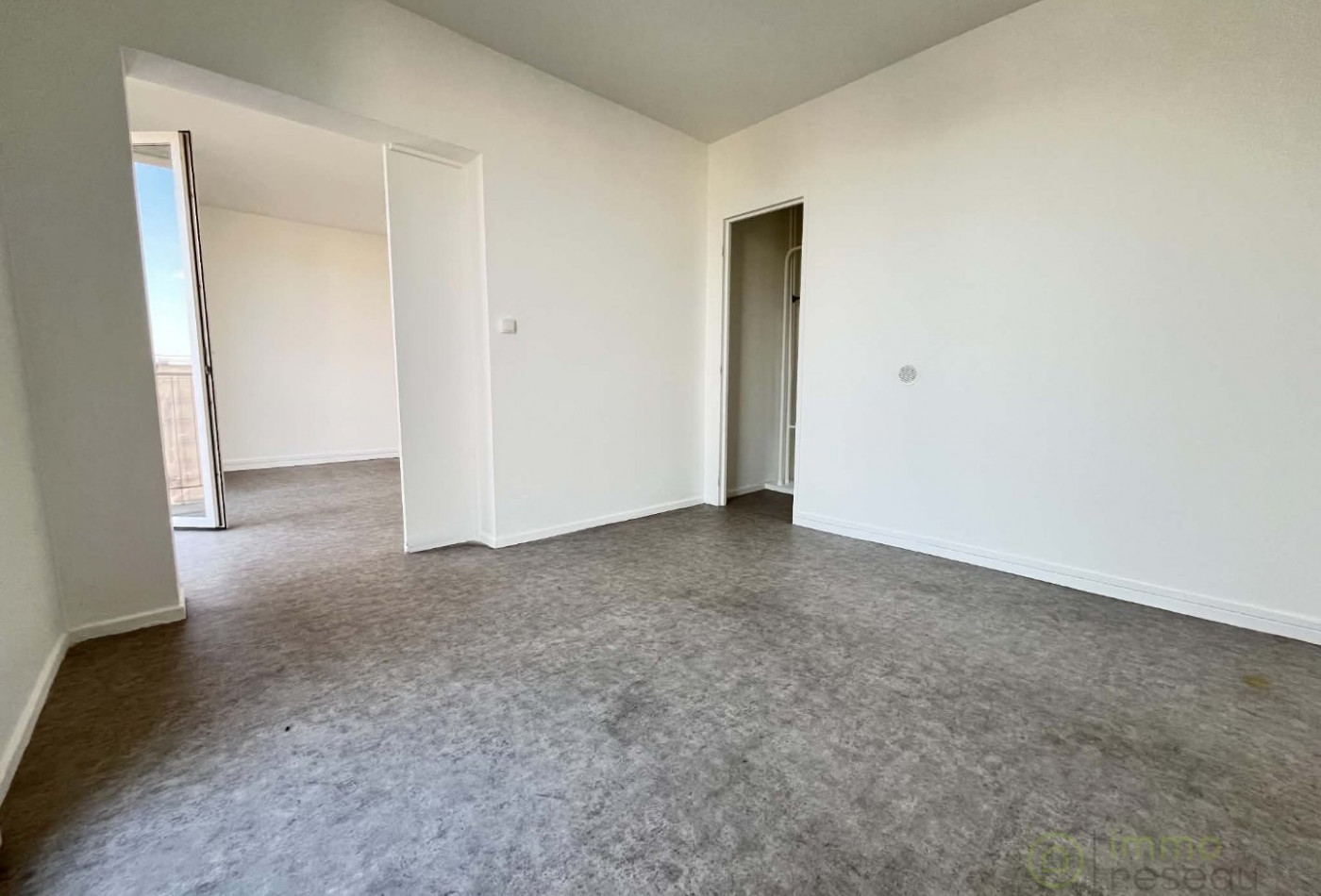 location Appartement Noyon - Photo 4