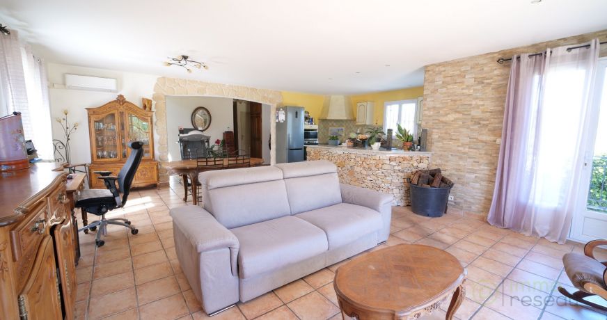 vente Maison et dépendances Lussan