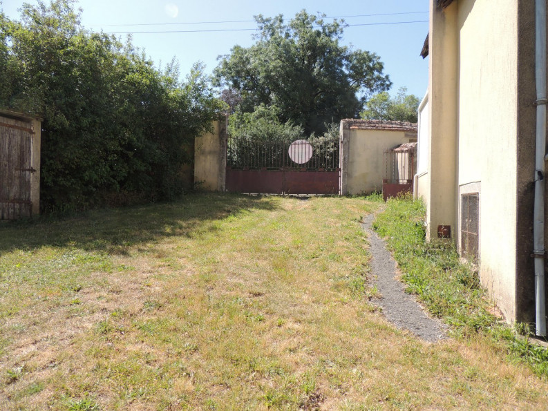 vente Maison de village Cluis - Photo 5