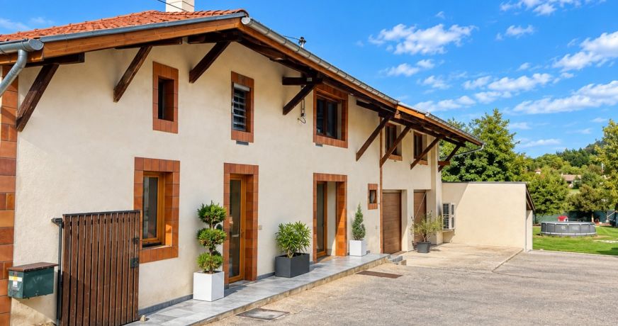 vente Maison rénovée La Cote Saint Andre