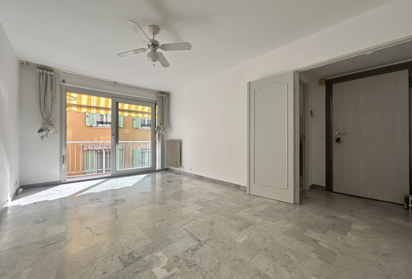 location Appartement Menton - Photo 1