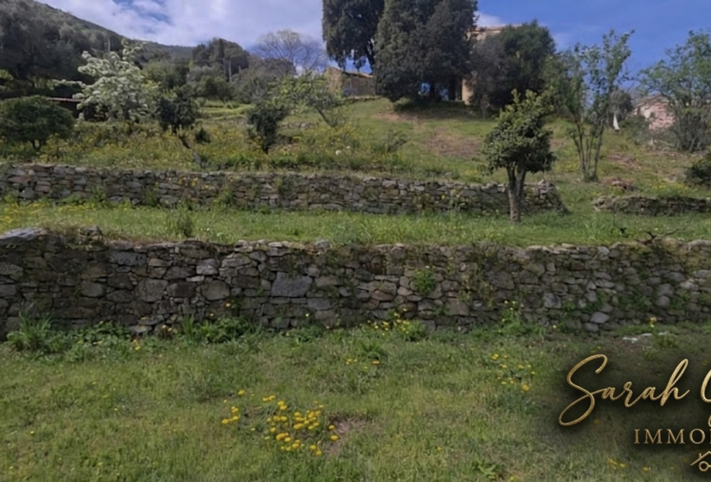 vente Terrain Alata - Photo 1
