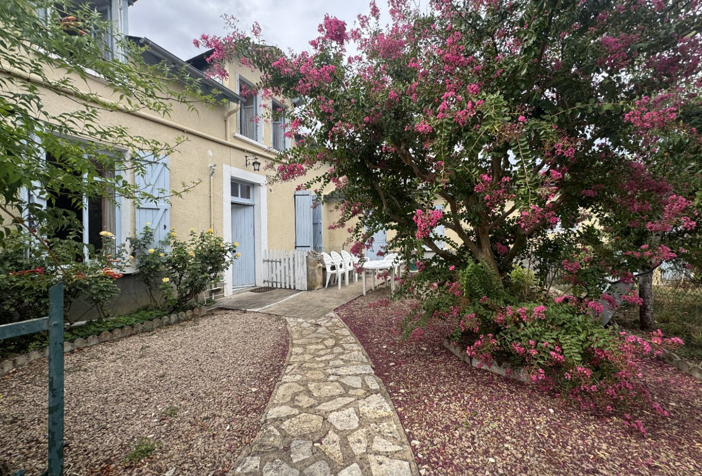 vente Maison Saint Savin - Photo 1