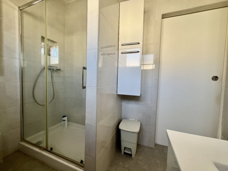 vente Appartement Saint Laurent Du Var - Photo 10