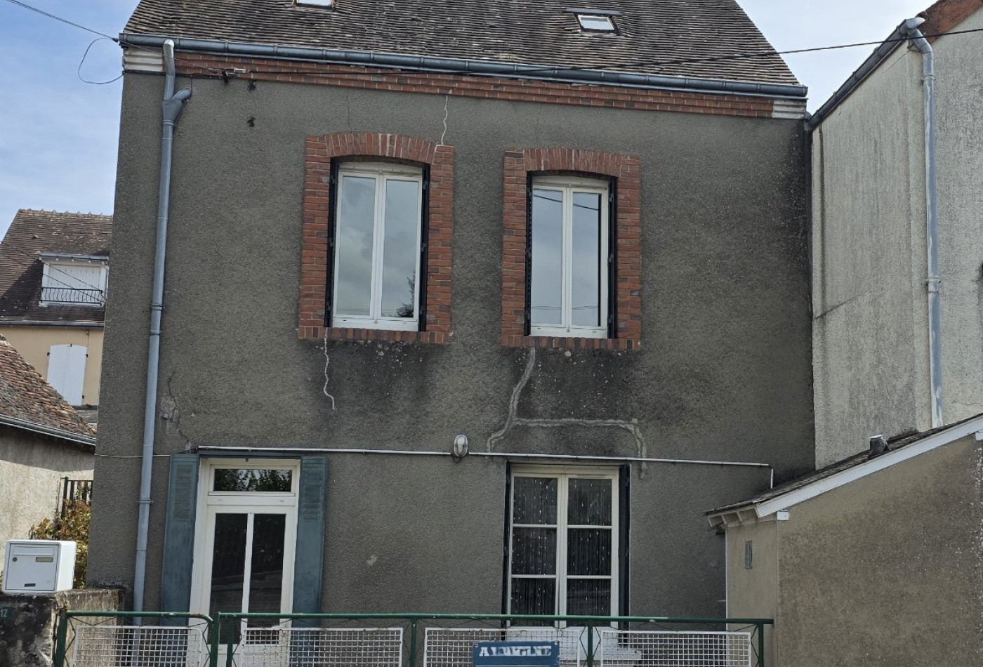 vente Maison Cluis - Photo 1