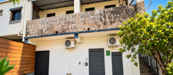 location Local commercial Ravine Des Cabris