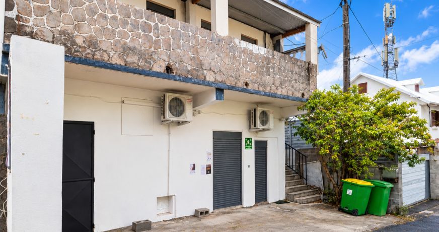 location Local commercial Ravine Des Cabris