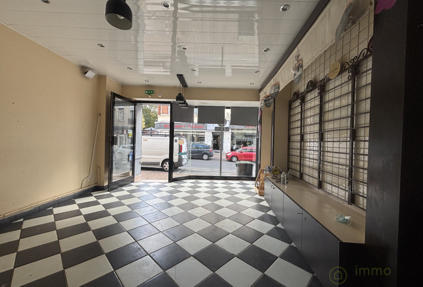 location Immeuble commercial Cambrai - Photo 2