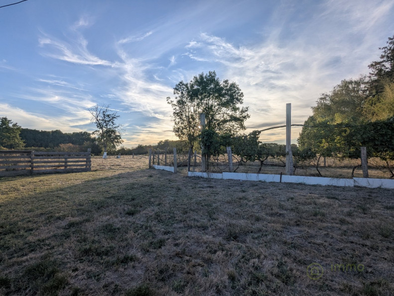 vente Maison et dépendances Montjay - Photo 1