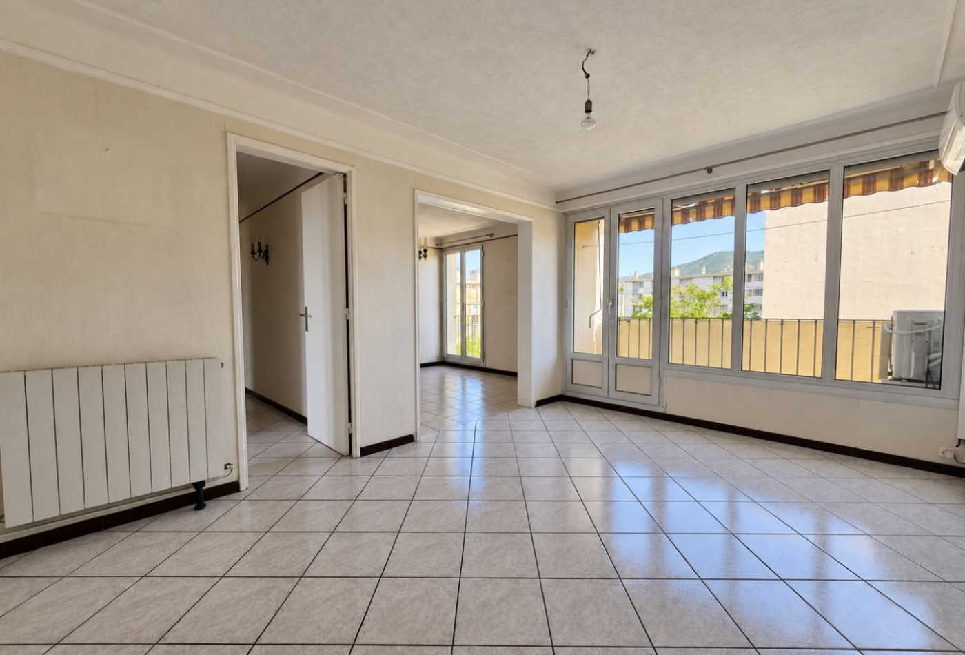 vente Appartement Marseille 10eme Arrondissement - Photo 1