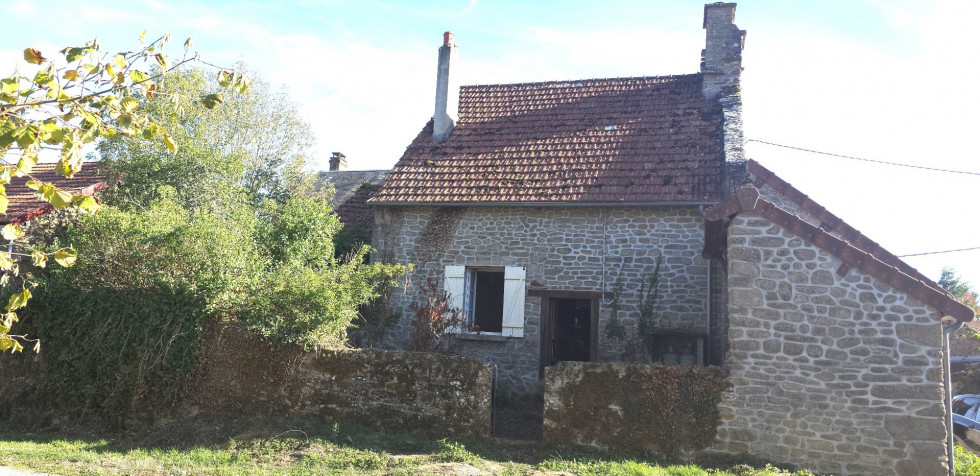 vente Maison Lafat - Photo 1