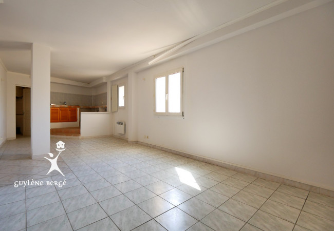 vente Appartement à rénover Aimargues - Photo 1