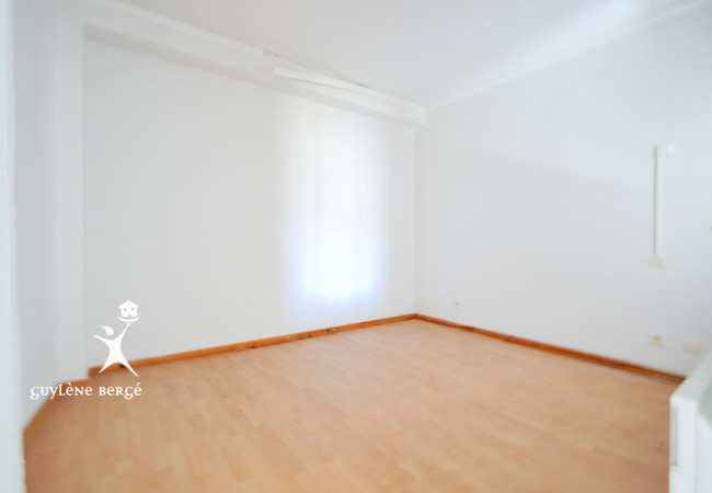 vente Appartement à rénover Aimargues - Photo 3
