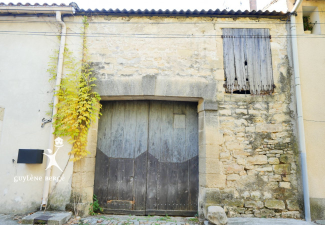 vente Remise en pierre Marsillargues - Photo 1