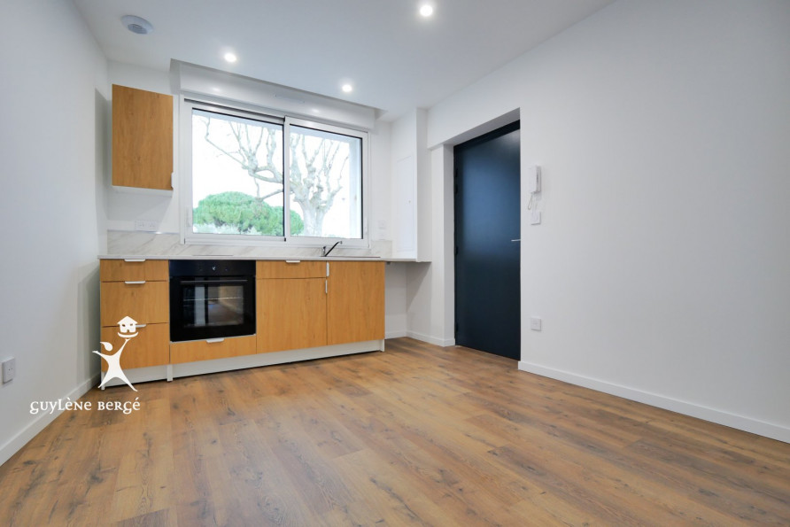 location Appartement Aimargues - Photo 1