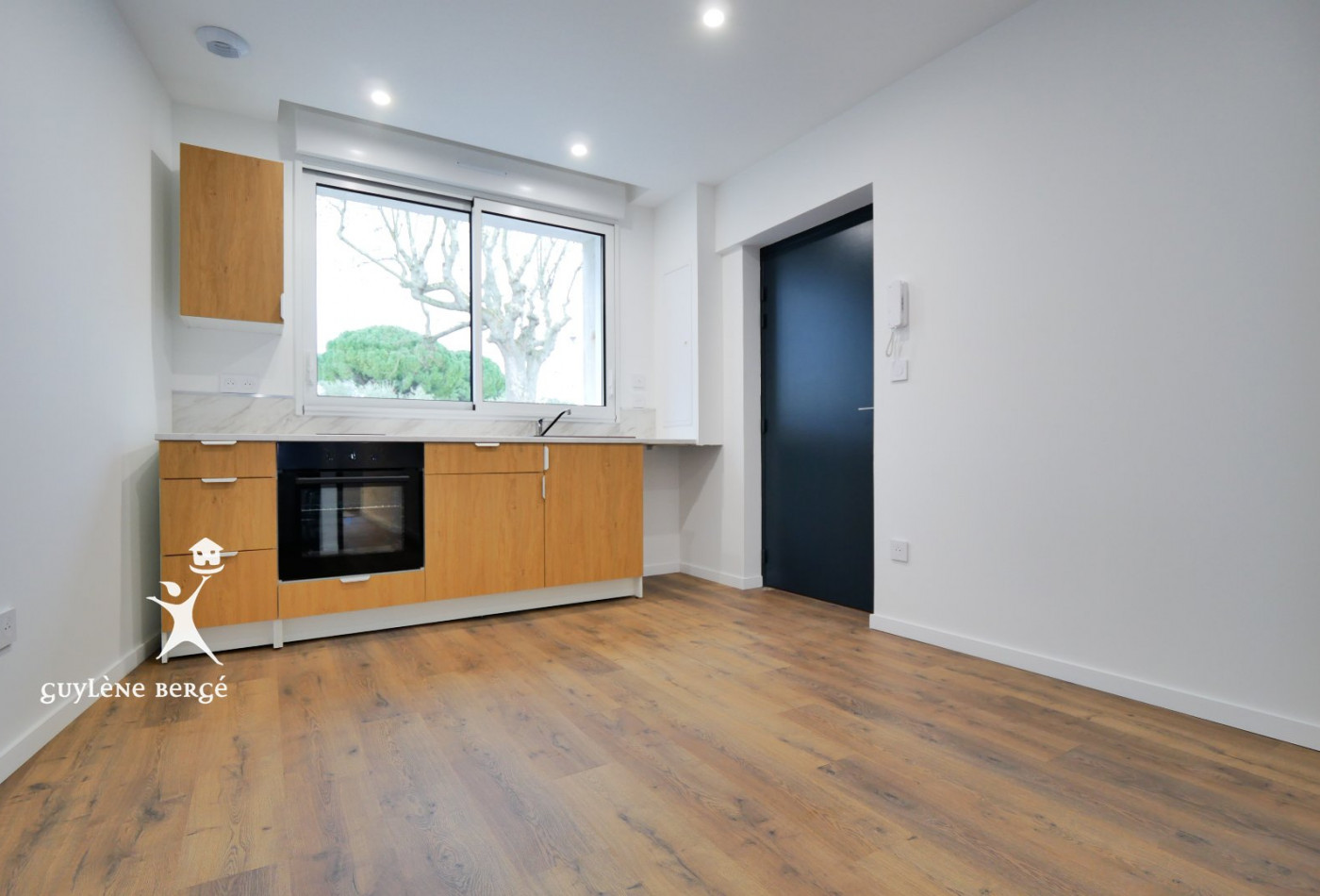 location Appartement Aimargues - Photo 1