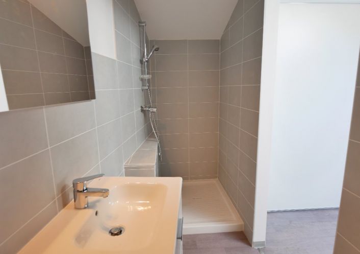 location Appartement Sommieres
