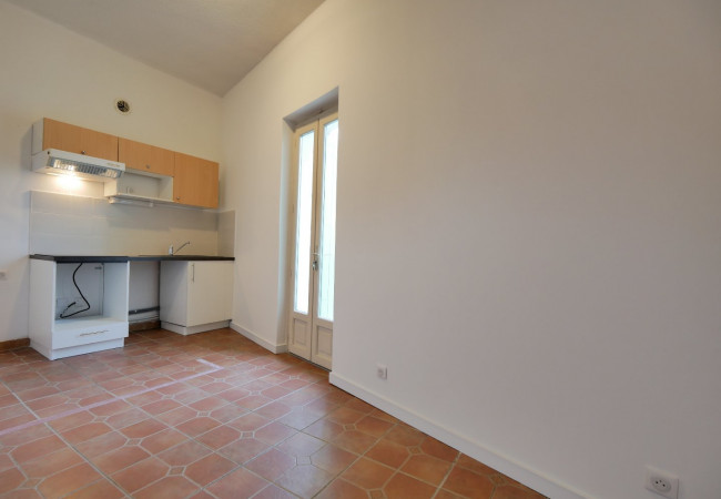location Appartement Aimargues - Photo 2