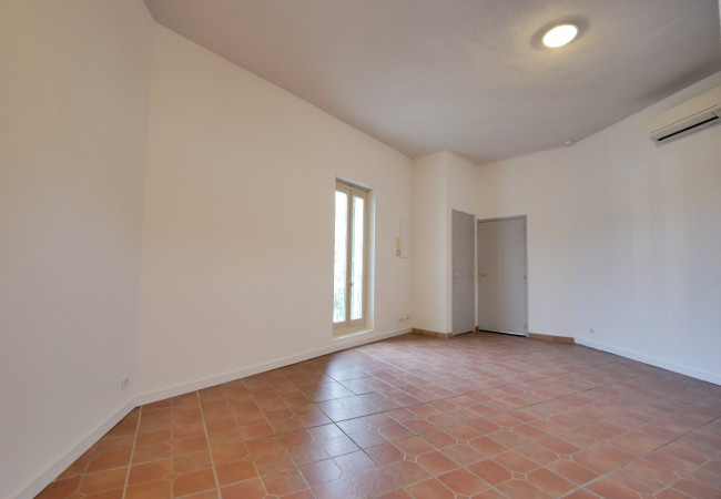 location Appartement Aimargues - Photo 3