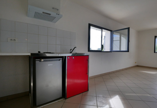 location Appartement Aimargues - Photo 1