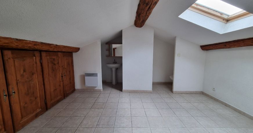 location Appartement Sommieres