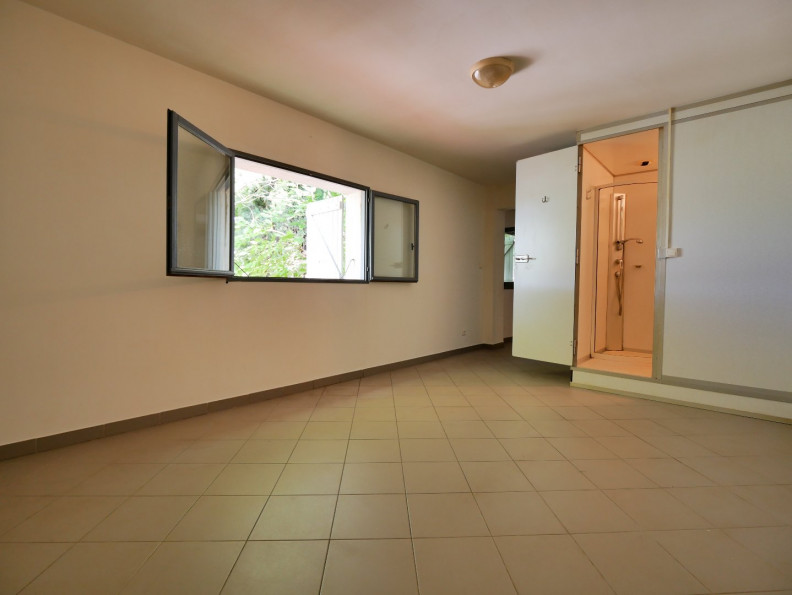 location Appartement Aimargues - Photo 1