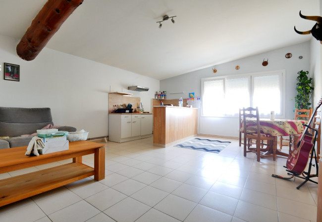 location Appartement Aimargues - Photo 2