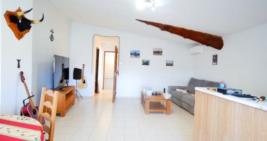location Appartement Aimargues